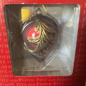 Fitz and Floyd Festive Red and Gold Ornament